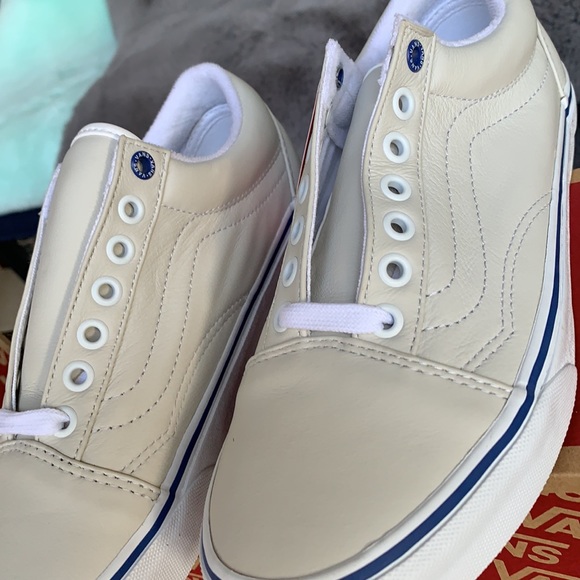 VANS OLD SKOOL BUTTER LEATHER True White/WMNS - Picture 11 of 16